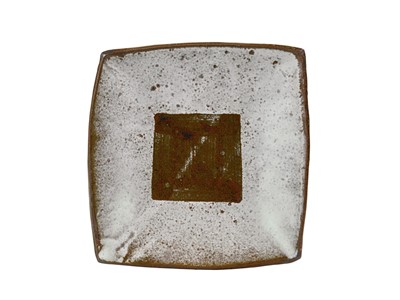 Lot 612 - Janet LEACH (1918-1997)