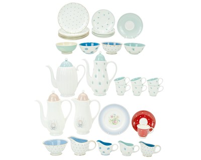 Lot 227 - A collection of Susie Cooper ceramics.