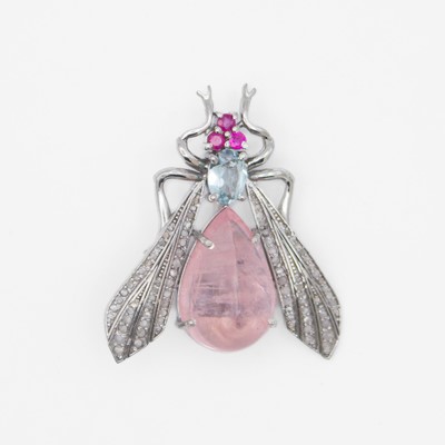 Lot 89 - An unusual silver fly brooch set with diamonds, aquamarine, pink beryl and rubies.