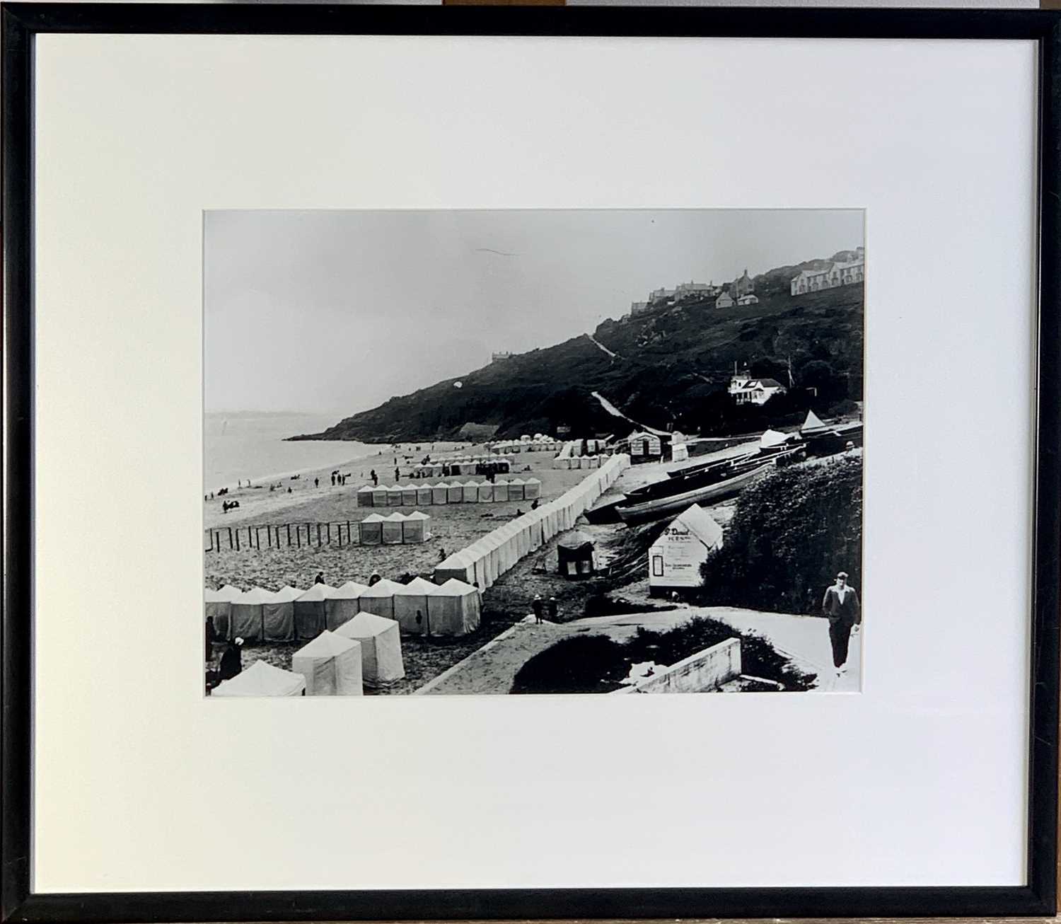 Lot 303 - Charles ROFF (1952-2017) Charlotte