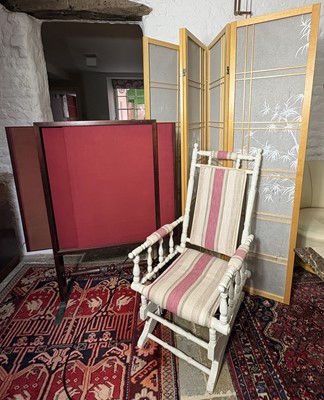 Lot 283 - Two screens and a chair