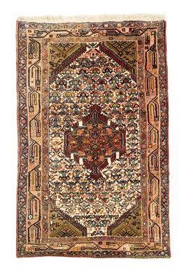 Lot 477 - A Hamadan wool rug