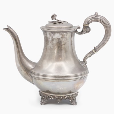 Lot 122 - A William IV silver coffee pot by John James Keith.