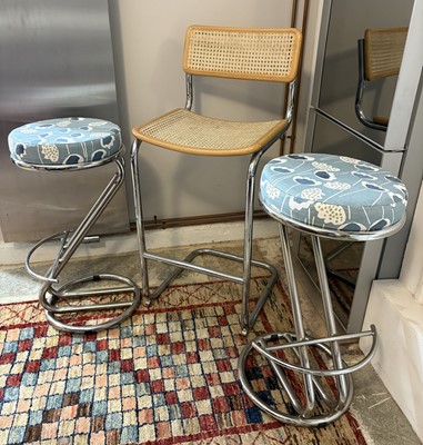 Lot 304 - Bar seating