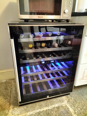 Lot 311 - An Electriq wine cooler