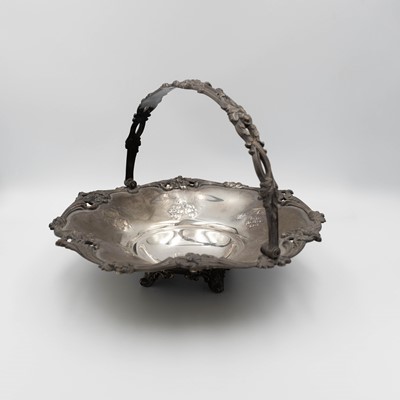 Lot 249 - An early Victorian silver cake basket by Robinson, Edkins & Aston.