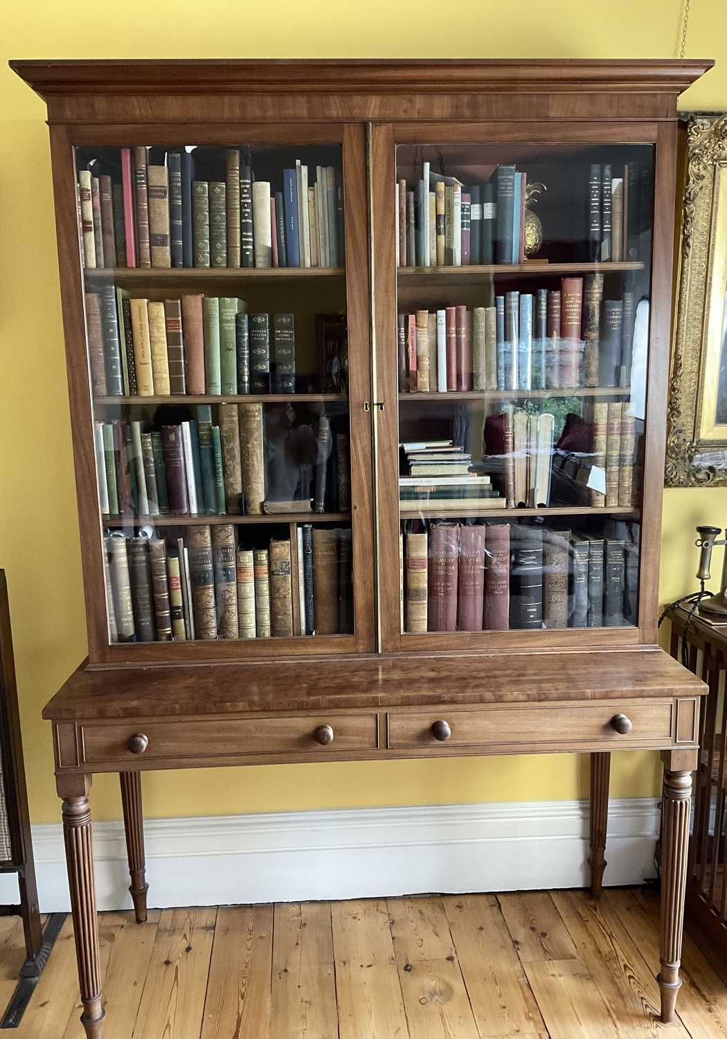 Bookcase High Resolution Lot 416 - A Regency bookcase