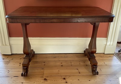 Lot 444 - Nineteenth Century Mahogany Centre Table