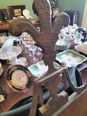 Lot 41 - Carved giltwood pier mirror