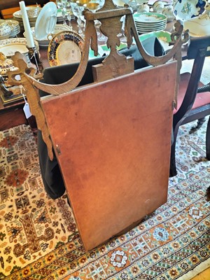 Lot 41 - Carved giltwood pier mirror