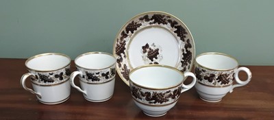 Lot 51 - Worcester porcelain