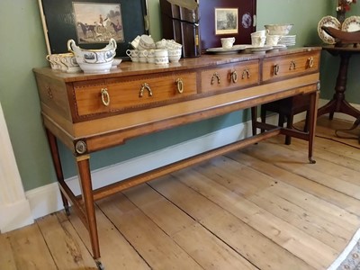 Lot 86 - Sideboard