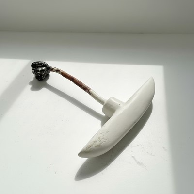 Lot 260 - Harriet BELL (1950)