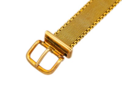 Lot A. E. KÖCHERT - A fine Austrian early 20th-century 14k yellow gold mesh bracelet with buckle clasp.