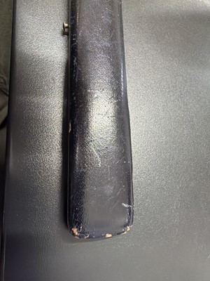 Lot 12 - A. E. KÖCHERT - A fine Austrian early 20th-century 14k yellow gold mesh bracelet with buckle clasp.