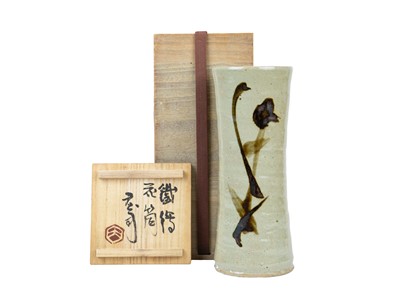 Lot 562 - Shoji HAMADA (1894-1978)