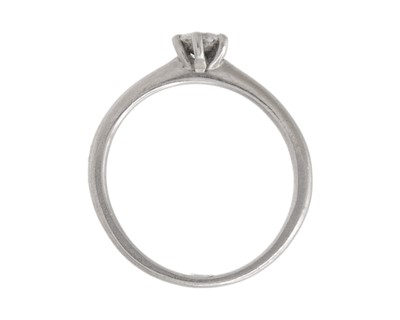Lot 59 - A platinum 0.25ct diamond solitaire ring.
