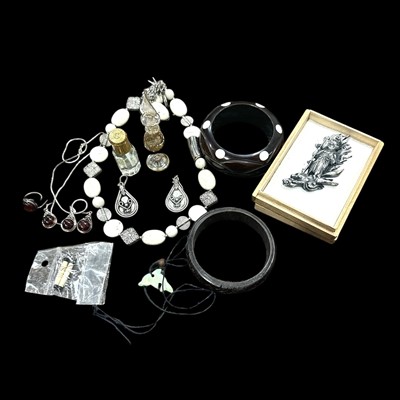 Lot 62 - A set of 925 marked necklace, earrings, and a...