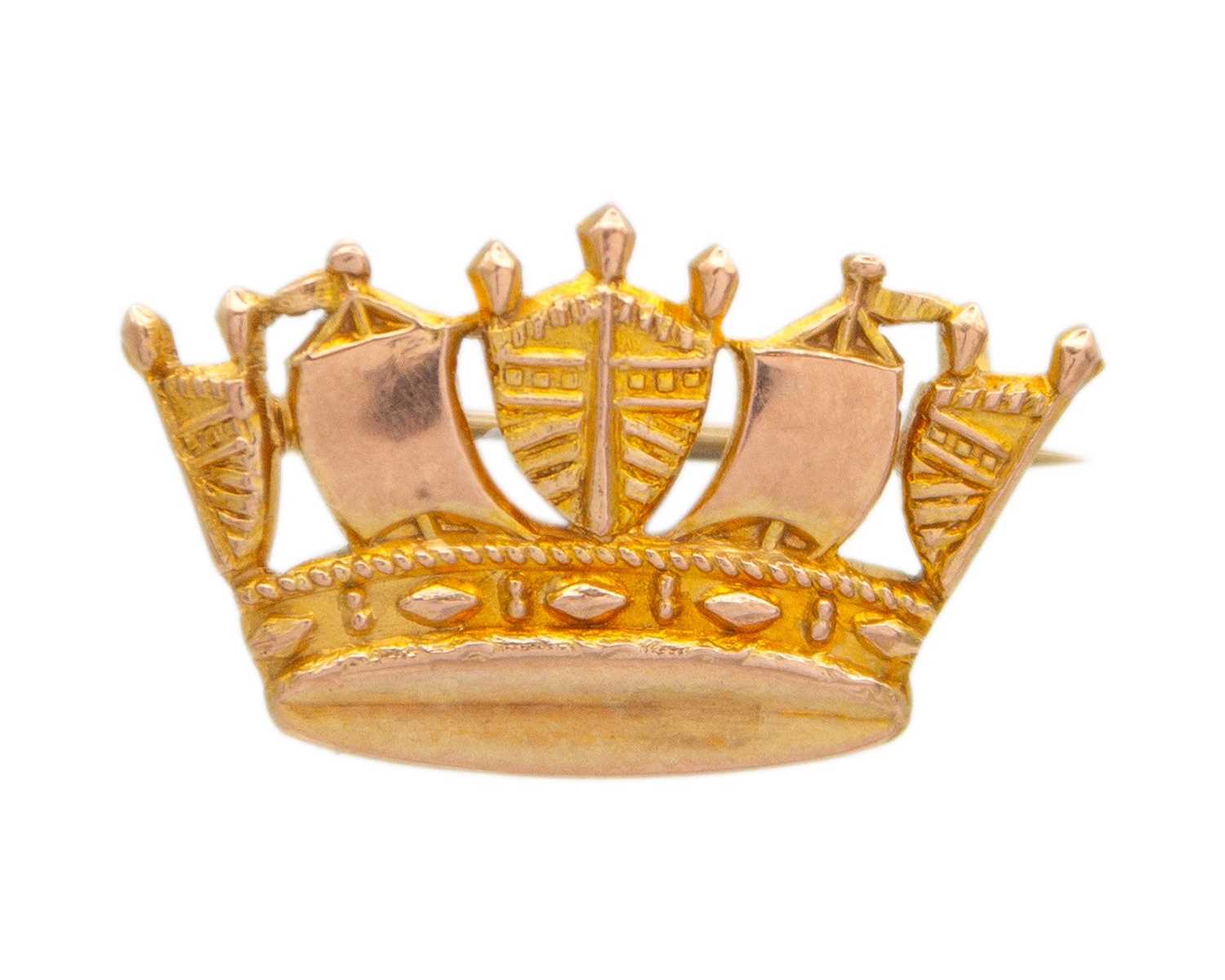 Lot 57 - A 9k Royal Navy and Merchant Navy crown sweetheart brooch by Deakin & Francis.