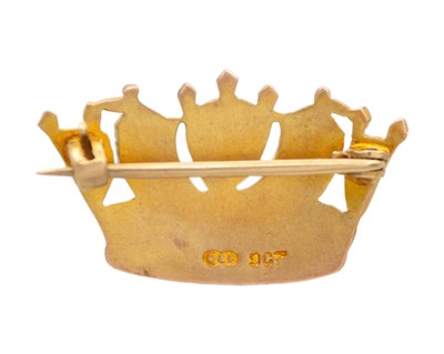Lot 57 - A 9k Royal Navy and Merchant Navy crown sweetheart brooch by Deakin & Francis.