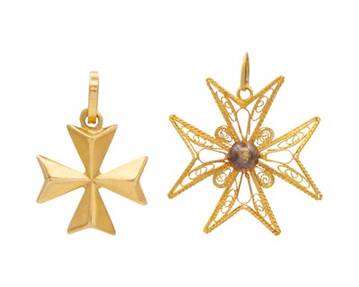 Lot 30 - Two 18k Maltese cross pendants, one is filigree, the other hollow.