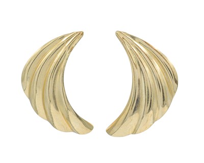 Lot 65 - Eight pairs of 9k stud earrings.