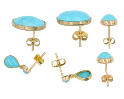 Lot 89 - A selection of 9k turquoise set jewels.
