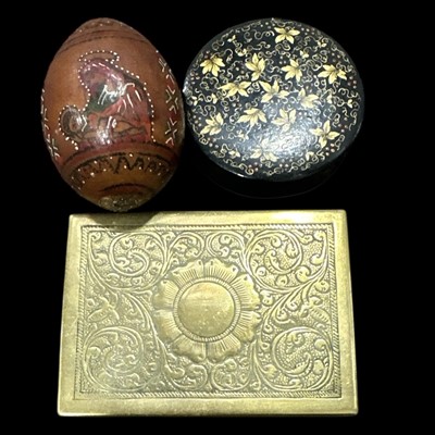 Lot 116 - A hand-painted Russian Icon egg, a lacquer box...