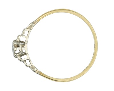 Lot 66 - An 18k diamond set solitaire ring.