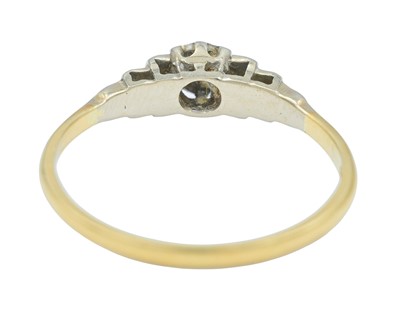 Lot 66 - An 18k diamond set solitaire ring.