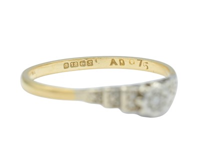 Lot 66 - An 18k diamond set solitaire ring.
