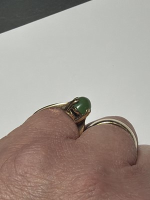 Lot 92 - A selection of three 9k gem set rings.