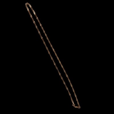 Lot 150 - A hallmarked 9ct gold twisted curb link chain,...