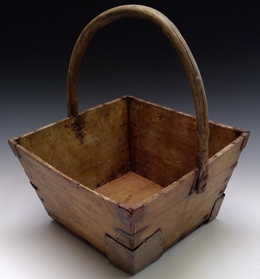 Lot 155 - A late 19th/early 20th century treen trug....