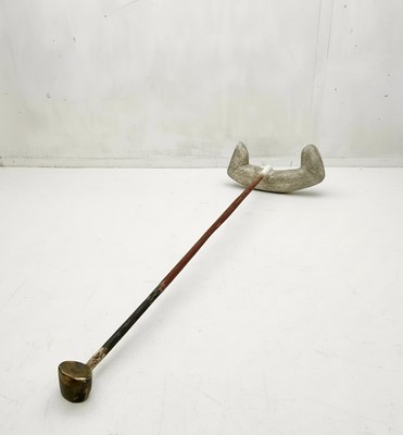 Lot 272 - Harriet BELL (1950)