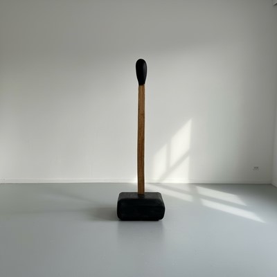 Lot 257 - Harriet BELL (1950)