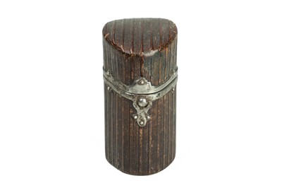 Lot 51 - A tooled leather and steel etui.