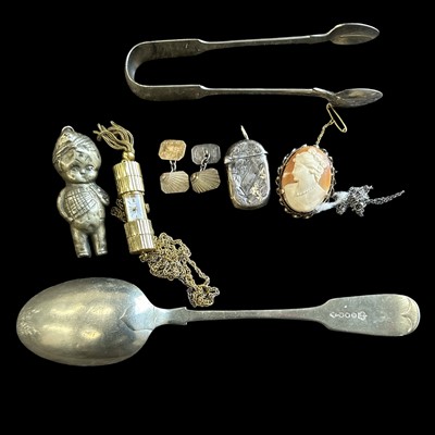 Lot 63 - A silver vesta, an EPNS rattle boy, a rolled...
