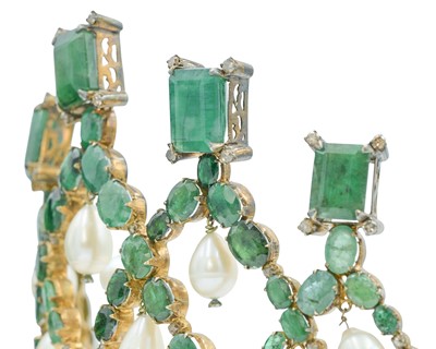 Lot 287 - An impressive silver-gilt tiara, set with diamonds, emeralds and cultured pearls.