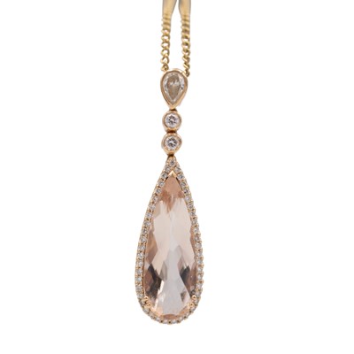 Lot 113 - An attractive modern 18k rose gold morganite and diamond set pendant necklace.