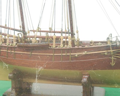 Lot 489 - A scale model of a schooner in a glazed case.