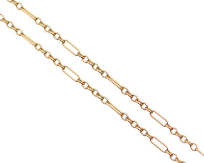 Lot 211 - A 9k fine figaro link 22.5" neck chain.