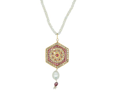 Lot 308 - A traditional Indian high-purity gold, enamelled, diamond kundan-set pendant, on a pearl necklace.