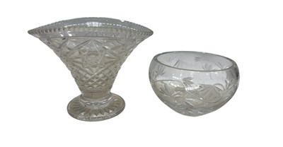 Lot 100 - A Stuart crystal vase, height 18.5cm, with one...