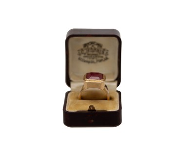 Lot 303 - A 12.84ct ruby ring, set in 14k yellow gold.