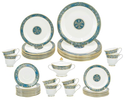 Lot 527 - Royal Doulton 'Carlyle' pattern tea and dinnerware.
