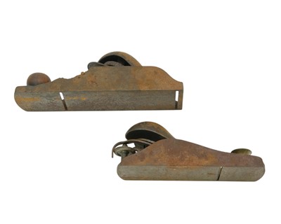 Lot 57 - A cast steel shoulder plane by Greenslade, Bristol.