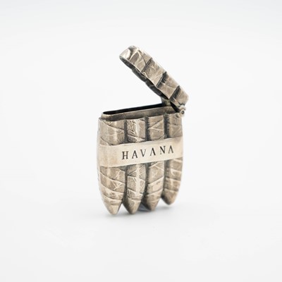 Lot A silver 'Havana' cigar vesta case by William Neale.