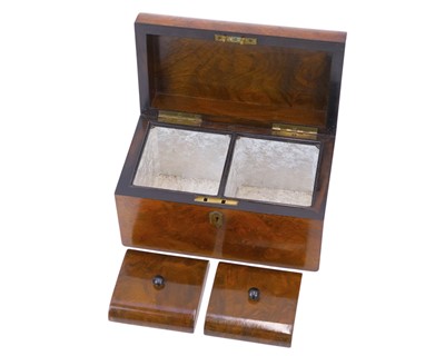 Lot 123 - A Victorian walnut tea caddy.