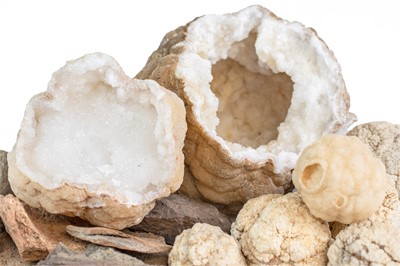 Lot 49 - A white quartz geode.